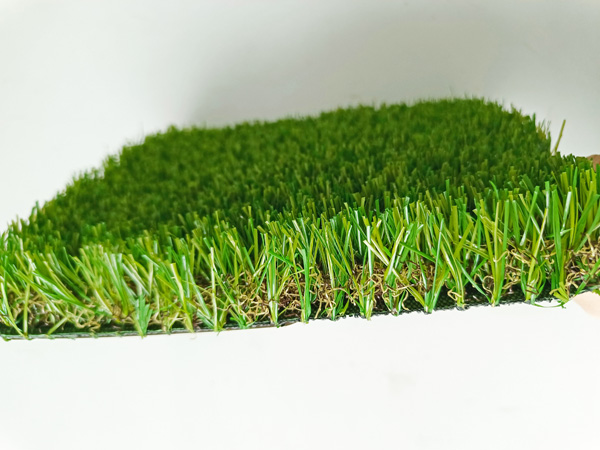 Tappeto in erba artificiale naturale per giochi all'aperto per giardino
